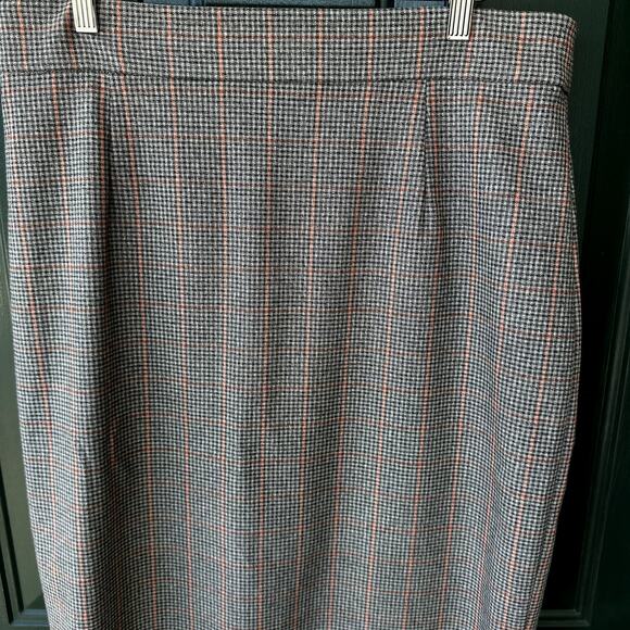 Antonio Melani Sz 12 Gray and Peach Coral Check Pencil Skirt Career Classic - Picture 2 of 7
